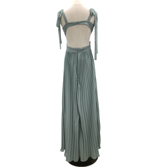 LULU'S XL Celebratory Allure Sage Green Pleated Backless Maxi Dress NWT B156 - Picture 3 of 10